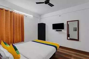 Itsy Hotels Coastal Grand De Heritage