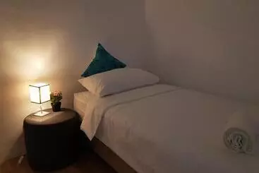 Pensió Stellka Cheerful 2br Townhouse Near The Beach And City