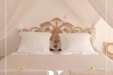 تختخواب و صبحانه La Kazaka Terre Sainte