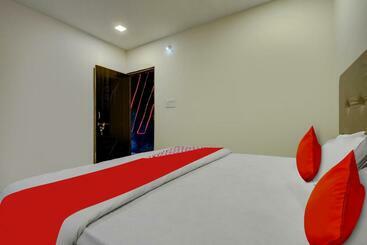 Hotelli Flagship The Chirag Resort