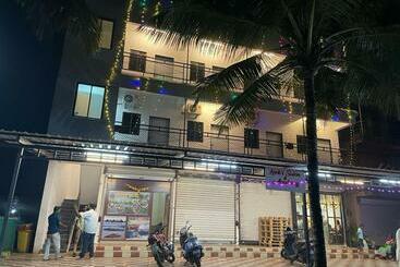 Huoneistohotelli Jay Malhar Cottage Alibag