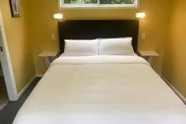 Pension  Apple Tree Cottage  Comboyne Mountain Cottages