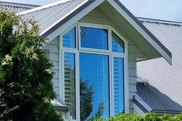 Bed and Breakfast The Greytown Loft