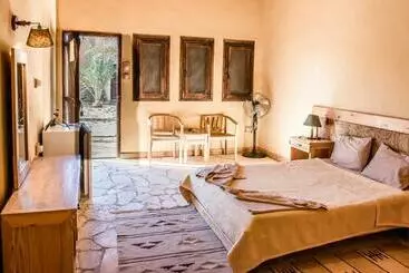 هتل Dehiba Siwa Resort