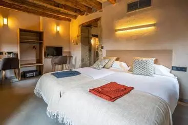 Hotel Japonès Puigpinós