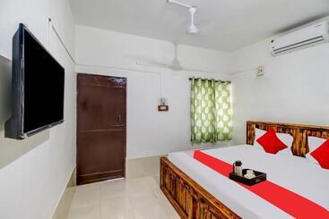 Hotel Oyo 70109 Grand Royals Anjuna