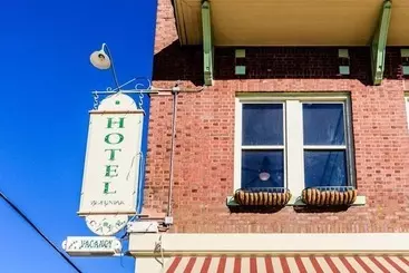 Nocleg ze śniadaniem Defuniak