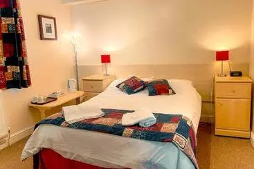 Bed and Breakfast Hawk House