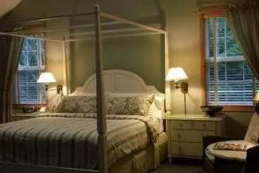 住宿加早餐 Lost Mountain Lodge