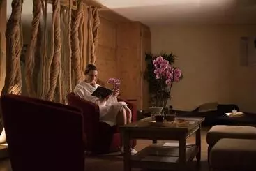 هتل آپارتمان Cgh Résidences & Spas Le Village De Lessy