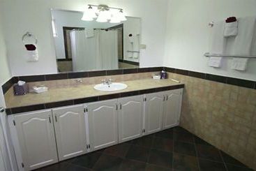 هتل L Orchidee Boutique