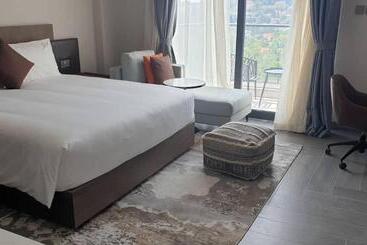 Zara Garden Hotel And Apartments