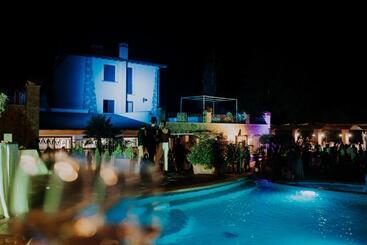 منتجع Ai Pozzi Di Lenola