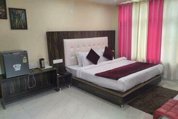 Dharamshala Hotel Mount Edge