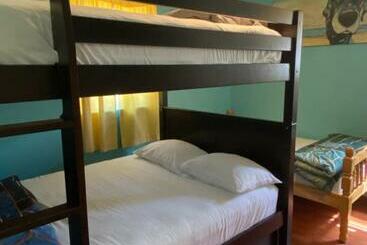 膳宿费 Private Room   Convenient   Late Check In Ok