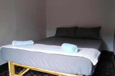 הוסטל Som Palmgarden