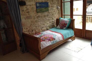 צימר La Voûte De Lapparan