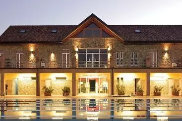ホテル Artemide Fiore Club B&b Suite Spa
