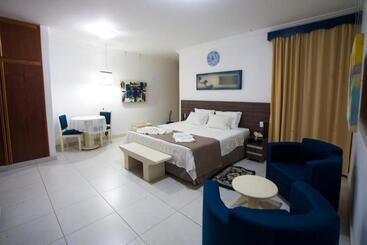 Hotel Centerminas Palace