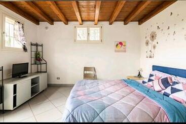 Pensjonat La Camera Di Cavazzona