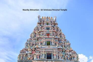 Hotel Capital O Hills Palace