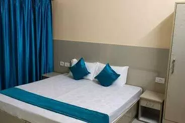 Hotel Aradhana Palace