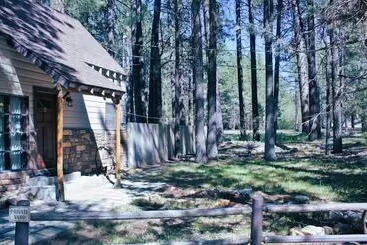 Goldmine Lodge