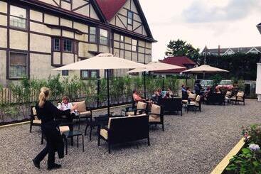 아파트호텔 Grand Victorian Spring Lake