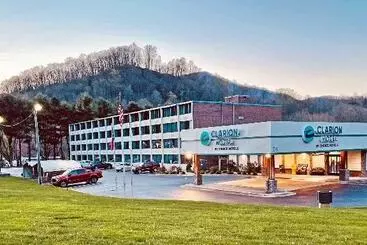 Clarion Hotel Conference Center