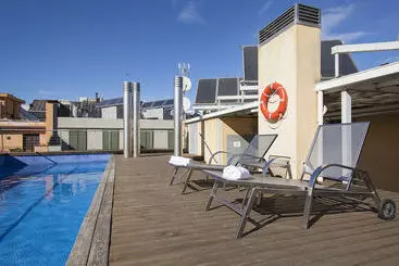Huoneisto Splendom Suites Pau Clarís