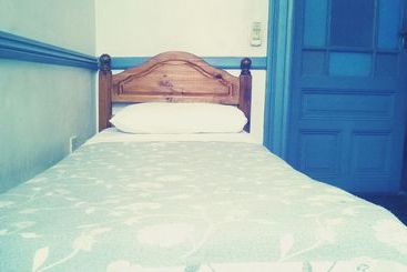 هاستل Urban 011