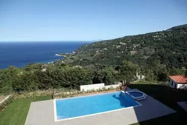 Hôtel Theta