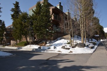 Жильё для туристов Sundowner Ii By Ski Village Resorts