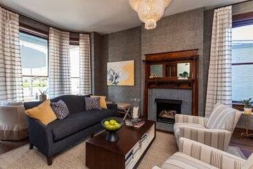 צימר The Inn At Four Eleven York