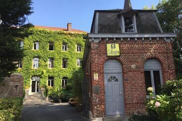 הוסטל Logis Hôtel Restaurant Le Moulin D Artres