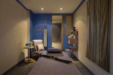 Hotel Amnaya Resort Kuta