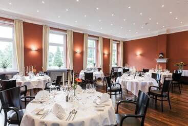 Hotelli Kuroase Im Kloster