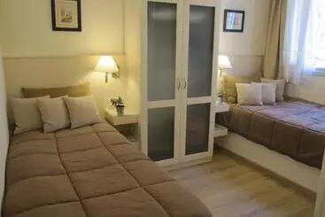 Aparthotel Perigiali