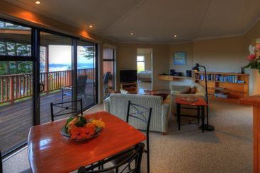 Shearwater Scenic Villas