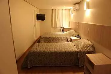 Golden Hotel   O Mais Central   Pet Friendly