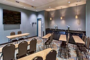 בית מלון כפרי Hampton Inn Hibbing