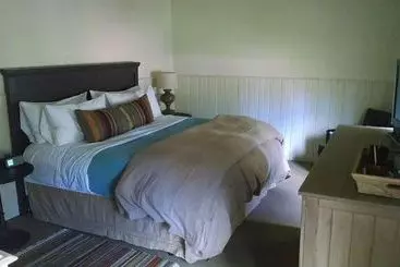 Отель Vasquez Creek Inn