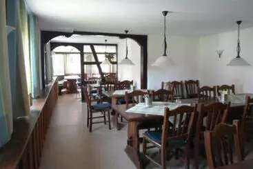 ユースホステル Gasthaus Löwen