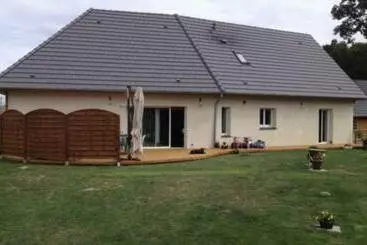 Aamiaismajoitus (B&B) L’escale Du Bohain