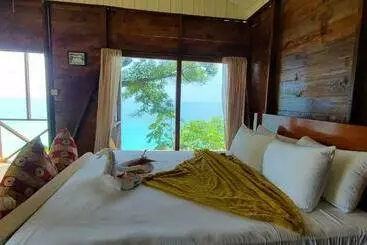 پانسیون Wilton House Oceanview Cabin