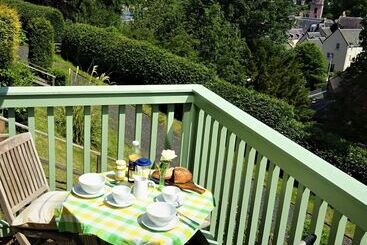 Hotell Larkhall Burn