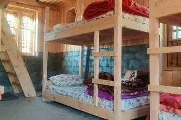 Hostel Himtrek Stays   Rajgundha
