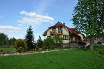 پانسیون Viesu Nams Bezdubeņi