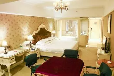 Hotelli Vienna  Yongzhou Bund Branch