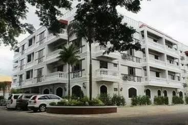 هتل آپارتمان Vivere Condominium